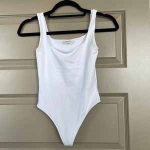 Aritzia Babaton Bodysuit